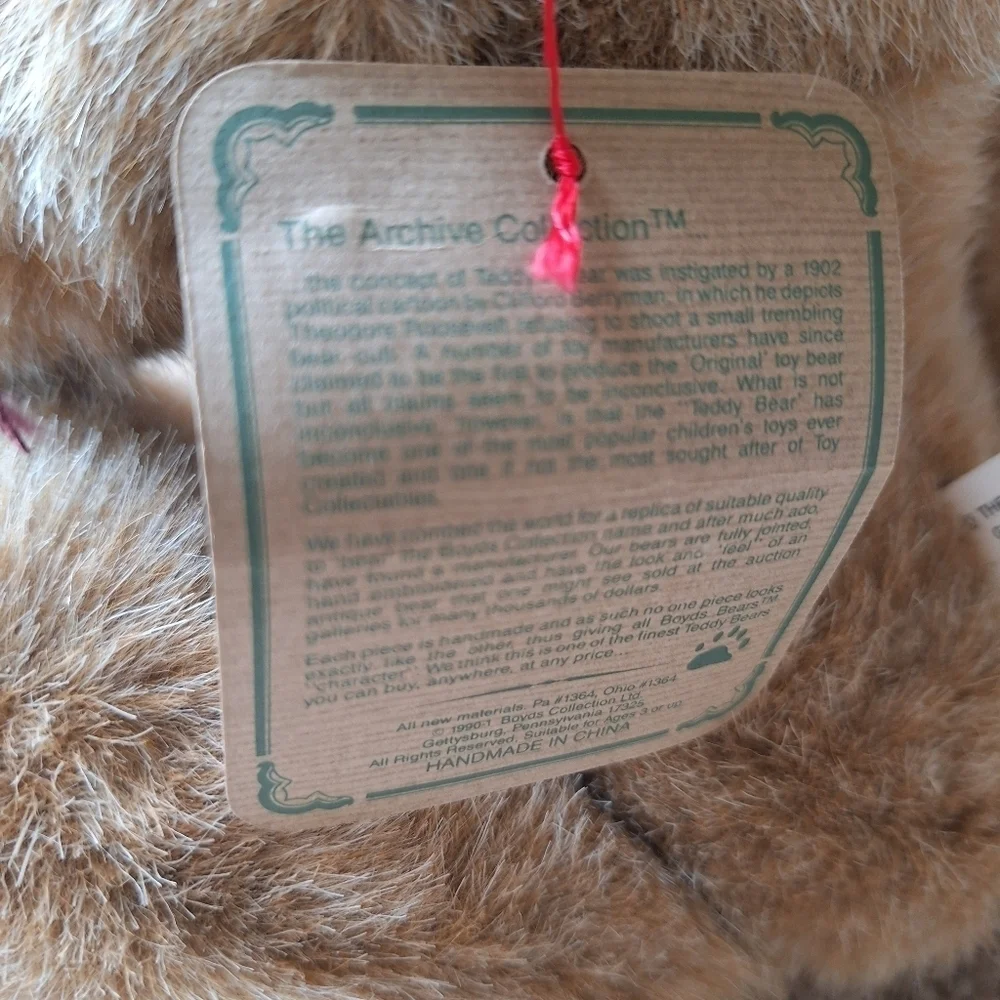 Vintage 1990 Sebastian Boyds' Bears Original tag 9.5